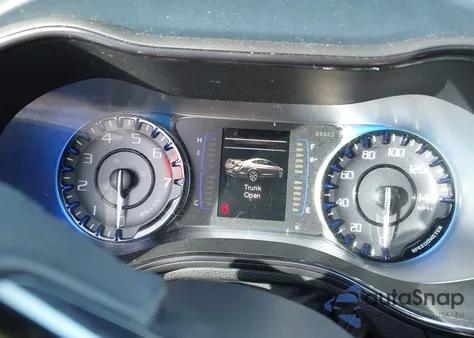 2015 Chrysler 200 S z USA, uszkodzony, nr VIN 1C3CCCBB0FN613711